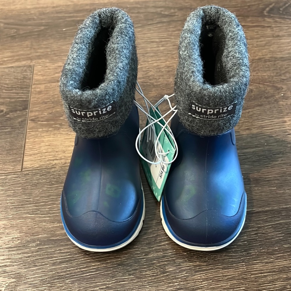 Snowboot/Rainboot all in one baby boy